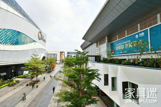 場館外